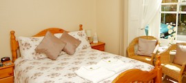 image of a b and b room at cunard guest house weymouth